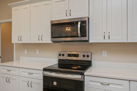 New construction Single-Family house Crestview, FL 32539 plan Jackson - image 9