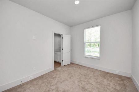 New construction Single-Family house 1047 Glenn Ave, Houston, TX 77088 null- photo 30 30