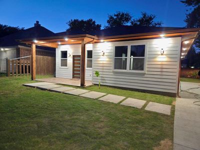 New construction Single-Family house 921 Bessie St, Fort Worth, TX 76104 - image