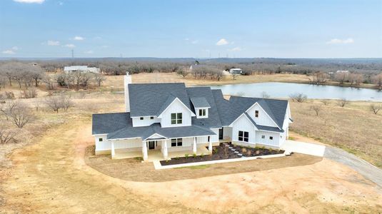 New construction Single-Family house 117 Mustang Springs Cir, Sunset, TX 76270 - image