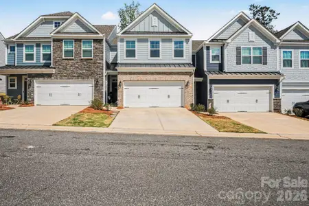 New construction Townhouse house 5004 Moonlight Ridge Dr, Greensboro, NC 27455 - image
