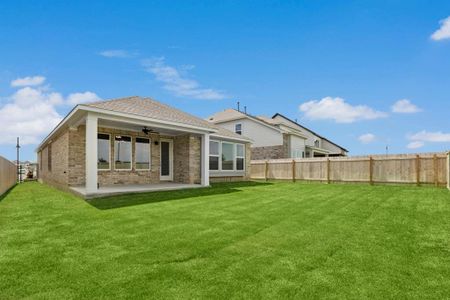 New construction Single-Family house 316 Amista Dr, Liberty Hill, TX 78642 plan Upton - image