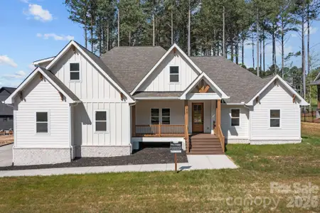 New construction Single-Family house 124 Taylors Garden Wy, Unit 30, Statesville, NC 28625 - image