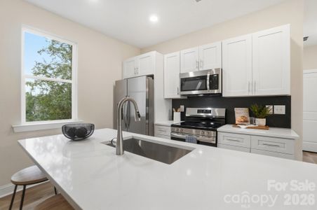 New construction Townhouse house 8929 Sharonbrook Dr, Charlotte, NC 28210 - image 18