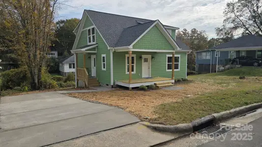 New construction Single-Family house 316 S Hill St, Gastonia, NC 28052 - image