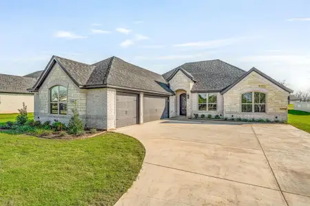 New construction Single-Family house 2160 Middlewood Cir, Granbury, TX 76049 - image