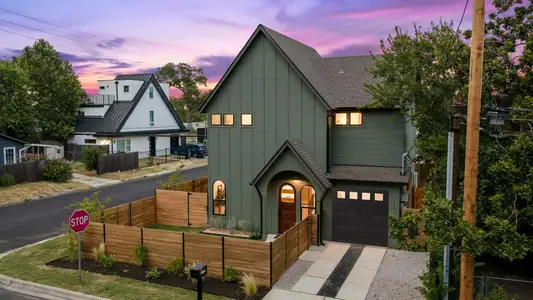 New construction Single-Family house 1157 Nickols Ave, Austin, TX 78721 - image 1