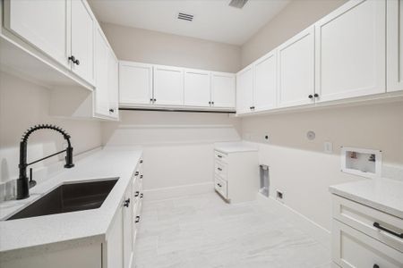 New construction Single-Family house 3855 Gramercy St, Houston, TX 77025 - image 6