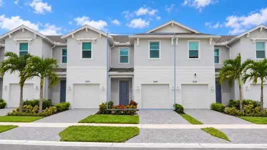 New construction Townhouse house 636 Se Lake Falls St, Port St. Lucie, FL 34984 - image