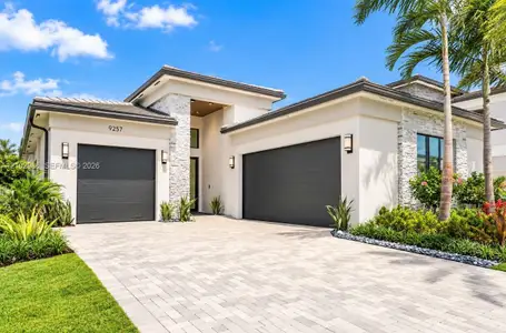 New construction Single-Family house 9257 Sunflower Meadow Rd, Boca Raton, FL 33434 - image