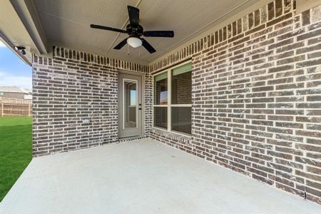 New construction Single-Family house 5433 Stone Ln, Midlothian, TX 76065 Cypress II- photo 36 36