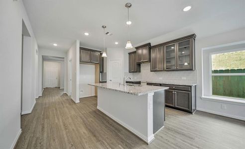 New construction Single-Family house 15108 Crown Manor Dr, Houston, TX 77044 Maldives- photo 2 2