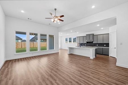 New construction Single-Family house 216 Sandhill Grove Trl, Waller, TX 77484 plan Alamo Attwater Country - image 18