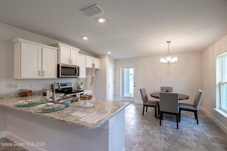 New construction Single-Family house 1173 Canfield Cir, Melbourne, FL 32909 1415- photo 5 5