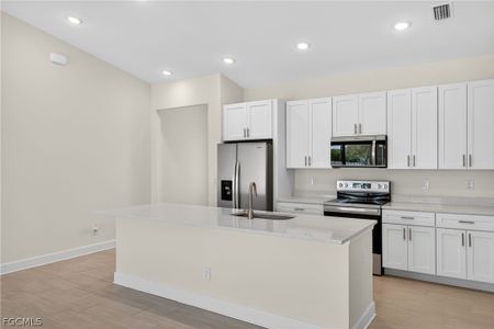 New construction Single-Family house 133 Sw 9Th Pl, Cape Coral, FL 33991 plan The Paradise Cove III - image 10