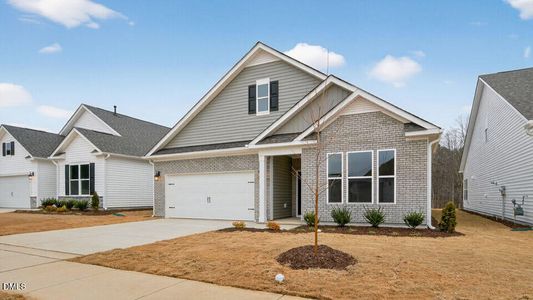 New construction Single-Family house 188 Prairie Wolf St, Sanford, NC 27330 plan CLIFTON - image
