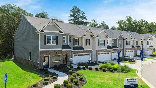 New construction Townhouse house 1410 Gray Branch Dr, Lawrenceville, GA 30045 plan Stratford - image