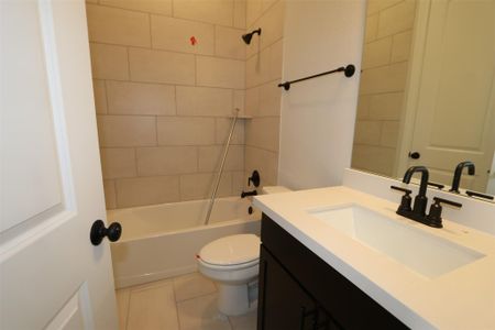 New construction Single-Family house 108 Red Camella Dr, Georgetown, TX 78628 Trinity II - C- photo 22 22