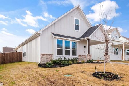 New construction Single-Family house 205 W 7Th St, Justin, TX 76247 - image