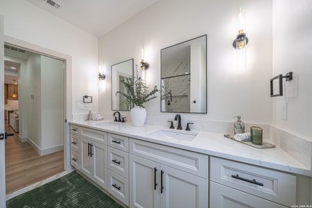 New construction Single-Family house 1271 View Rdg, Bandera, TX 78063 - image 12