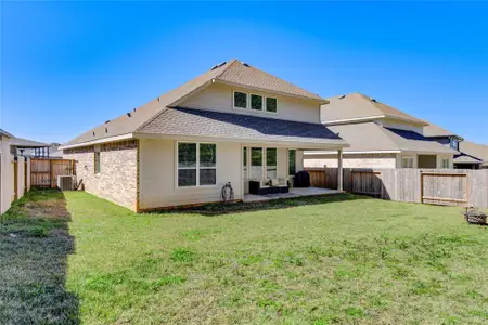 New construction Single-Family house 1021 Dancing Feather St, Montgomery, TX 77316 plan Plan 2185 - image