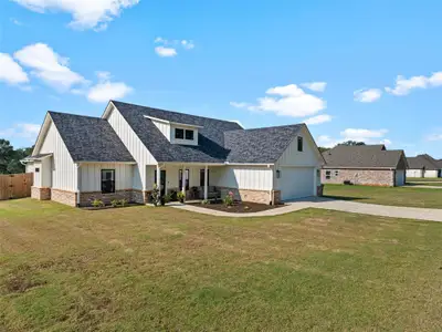 New construction Single-Family house 681 Peavine Rd, Kilgore, TX 75662 - image