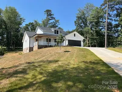 New construction Single-Family house 141 Maplewood Ct, Hudson, NC 28638 - image