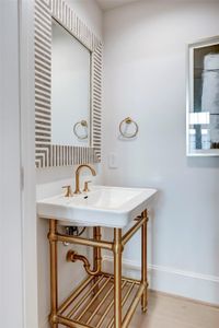 New construction Single-Family house 111 Wellington Row Rd, Houston, TX 77024 - image 8