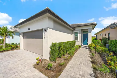 New construction Single-Family house 10135 Sw Latium Wy, Port St. Lucie, FL 34987 - image