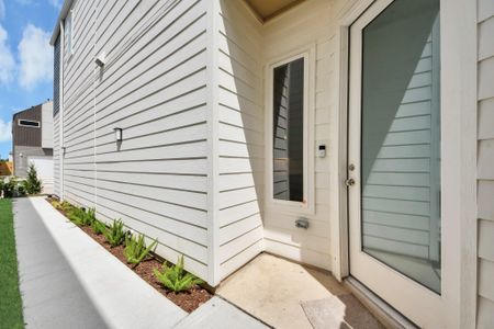 New construction Single-Family house 13109 Moncloa Dr, Houston, TX 77047 - image 4
