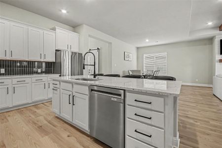 New construction Single-Family house 2131 Tioga View Dr, Iowa Colony, TX 77583 plan Jasmine - image 16