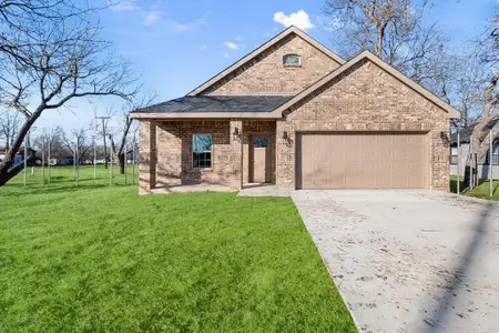 New construction Single-Family house 101 N Goodman Ave, Kerens, TX 75144 - image