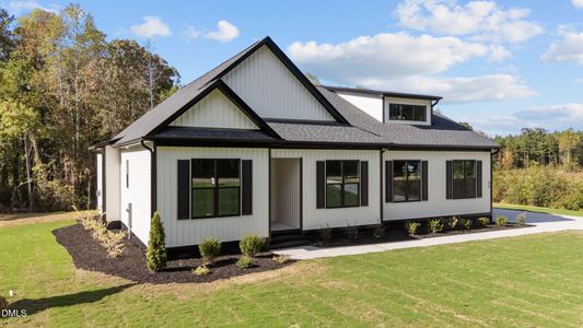 New construction Single-Family house 35 Autumnwood Ln, Spring Hope, NC 27882 - image