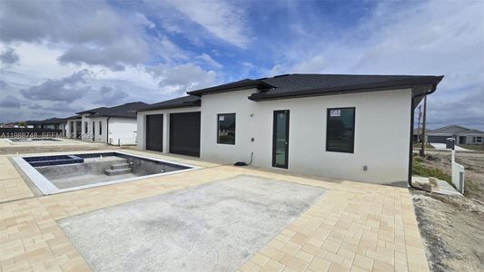 New construction Single-Family house 2006 Nelson Rd N, Cape Coral, FL 33993 - image