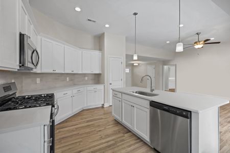 New construction Single-Family house 308 Oleander Dr, Greenville, NC 27858 plan Hardy - image 8