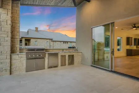 New construction Single-Family house 98 Wennmohs Pl, Horseshoe Bay, TX 78657 - image 3