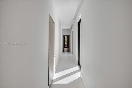 New construction Single-Family house 361 Los Pinos Pl, Coral Gables, FL 33143 null- photo 42 42