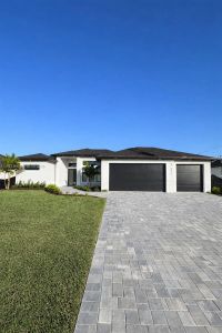 New construction Single-Family house 721 Nw 37Th Ave, Cape Coral, FL 33993 - image