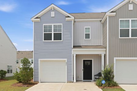 New construction Townhouse house 221 Blue Haw Dr, Moncks Corner, SC 29461 - image