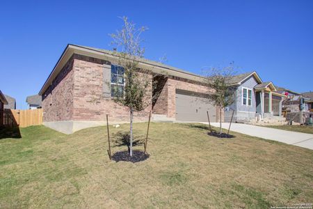 New construction Single-Family house 10529 Briceway Clb, San Antonio, TX 78254 The Asheville I- photo 52 52