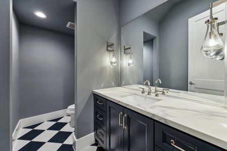 New construction Single-Family house 1261 Wakefield Dr, Houston, TX 77018 - image 5