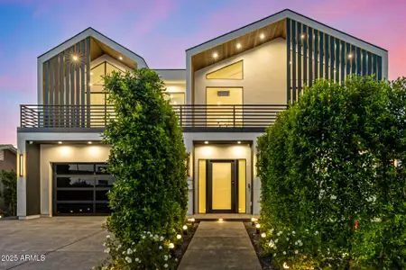 New construction Single-Family house 8038 E Clarendon Ave, Scottsdale, AZ 85251 - image