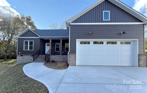 New construction Single-Family house 1471 20Th St Ne, Hickory, NC 28601 null- photo 0