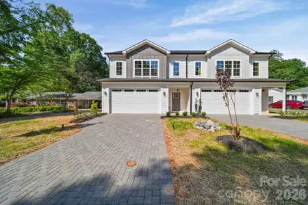 New construction Townhouse house 1701 Byrum St, Charlotte, NC 28216 - image