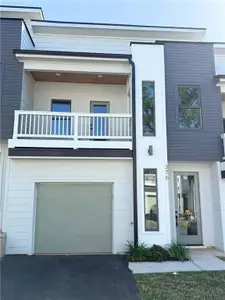 New construction Townhouse house 376 Forrest Ave, Gainesville, GA 30501 - image 3