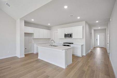 New construction Single-Family house 1324 Companero St, Haslet, TX 76052 plan Masters - image 9