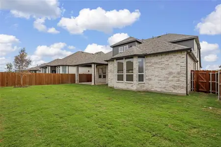 New construction Single-Family house 441 Lost Creek Trl, Waxahachie, TX 75165 Regis Plan- photo 34 34