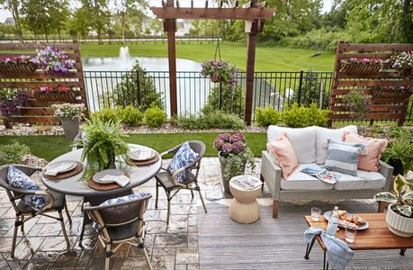 New construction Single-Family house 1322 Hidden Oaks Dr, Tomball, TX 77375 plan Promenade III - image 4