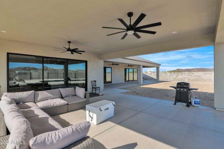 New construction Single-Family house 3462 W Silverdale Road, San Tan Valley, AZ 85144 - photo 46 46