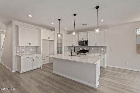 New construction Single-Family house 5018 W Top Hand Trl, Laveen, AZ 85339 Elderberry- photo 5 5